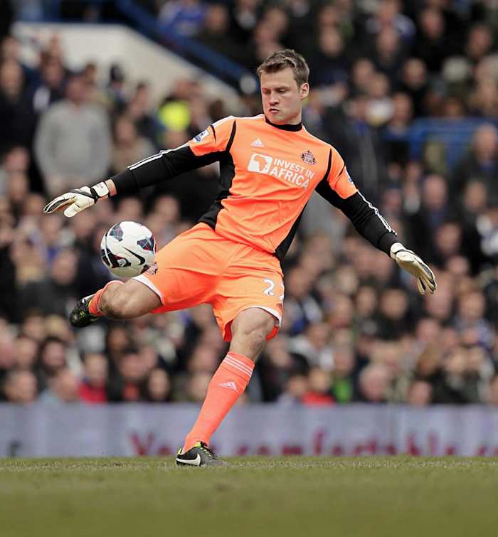 Mignolet in action for Sunderland in 2013.